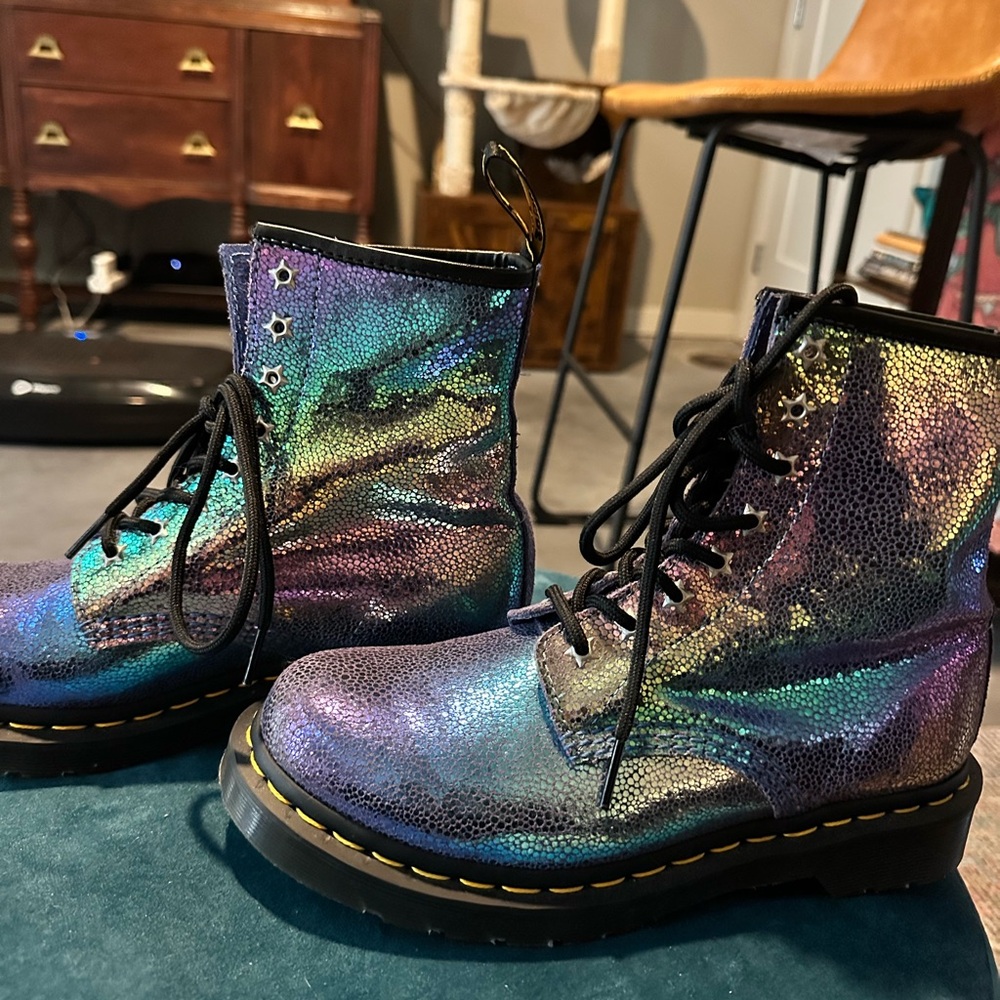 Doc Martin 1460 Rainbow. Size 7 Perfect condition.